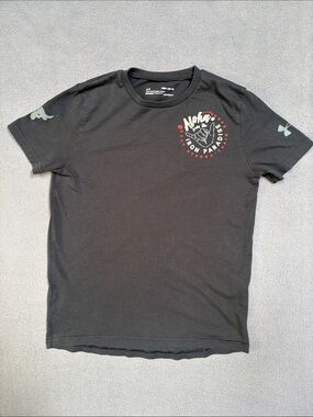Under Armour Shirt Boys Medium Black Iron Paradise Hawaii Tee Project Rock